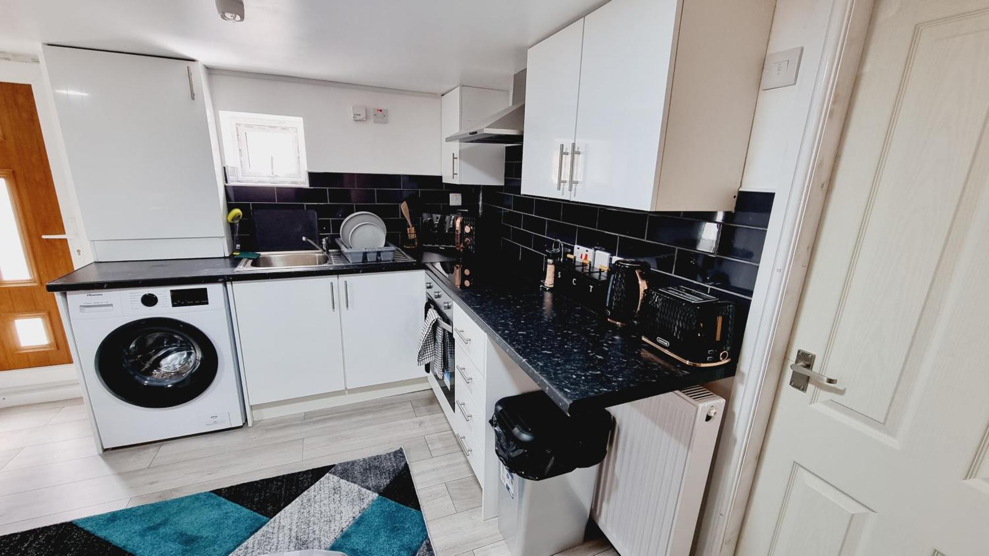Bright Sunny, Double Bed With Garden, Tv And Wi-Fi Hotel Leeds  Exterior photo